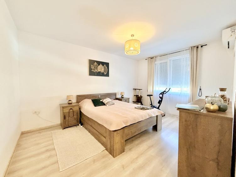Duplex cu 4 camere cu Teren 302 Mp în Chișoda