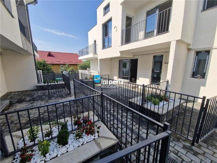 Apartament cu 3 camere decomandat în Valea Lupului