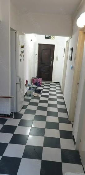 Apartament cu 3 camere decomandat în Ultracentral