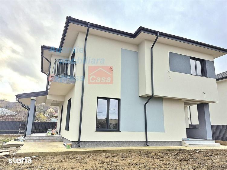 Apartament cu 3 camere în Tătărași