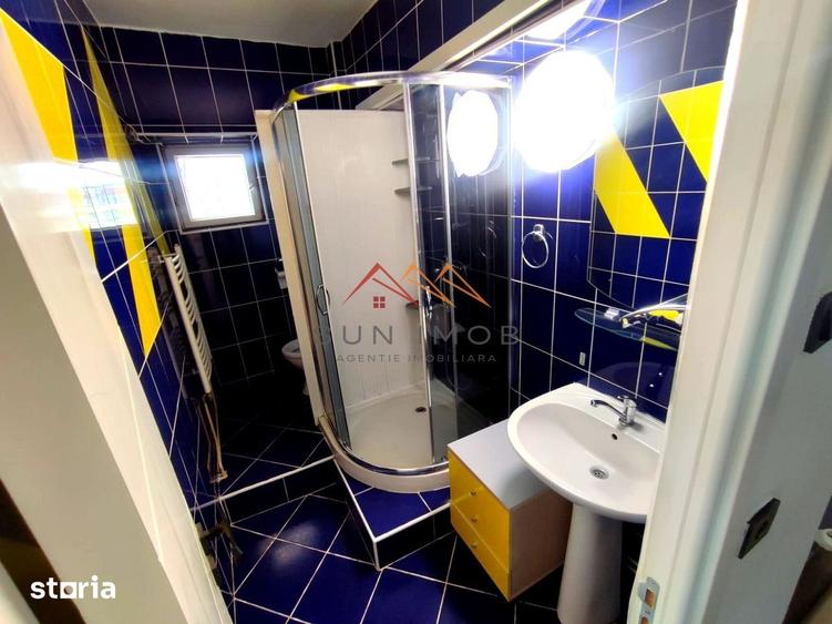 Apartament cu 3 camere decomandat în Ultracentral