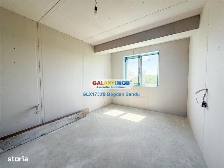 Casă cu 4 camere cu Teren 450 Mp în Joița