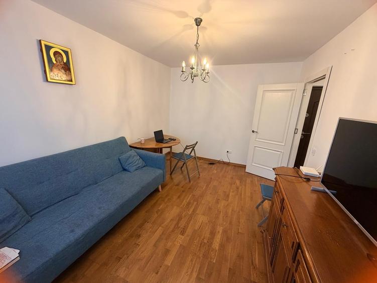 Apartament cu 2 camere decomandat în Alexandru cel Bun