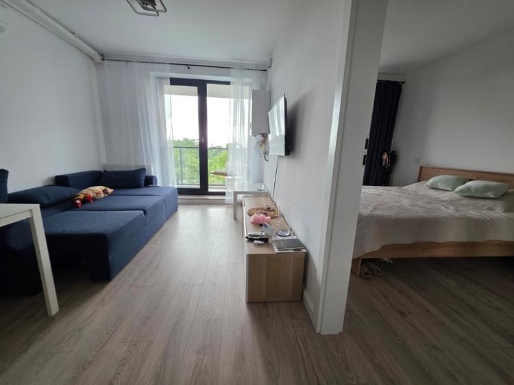 Apartament cu 2 camere semidecomandat, mobilat în Tomis Nord