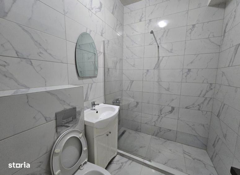 Garsonieră decomandată în Bucium