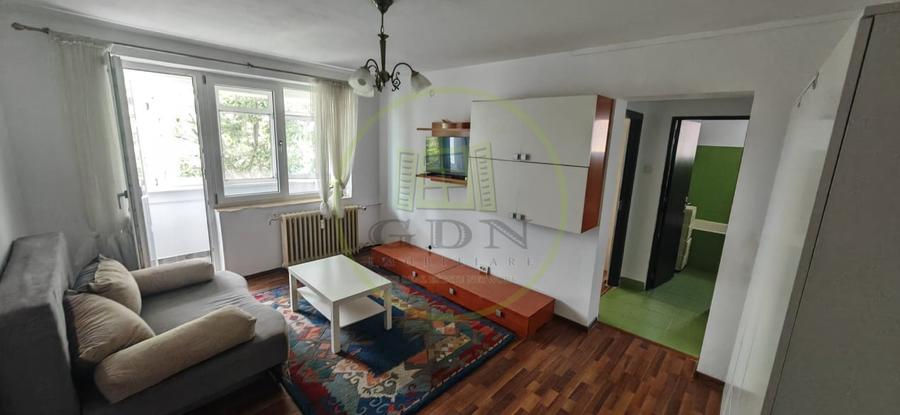 Apartament cu 2 camere semidecomandat, mobilat în Brazda lui Novac