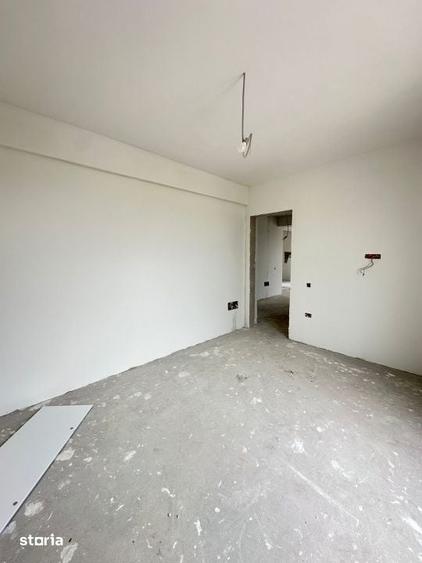 Casă cu 3 camere cu Teren 400 Mp în Central