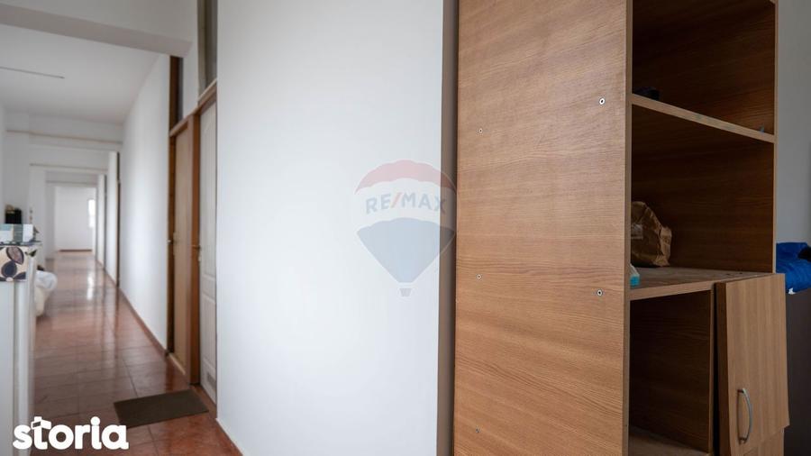 Casă cu 4 camere cu Teren 150 Mp în Chitila