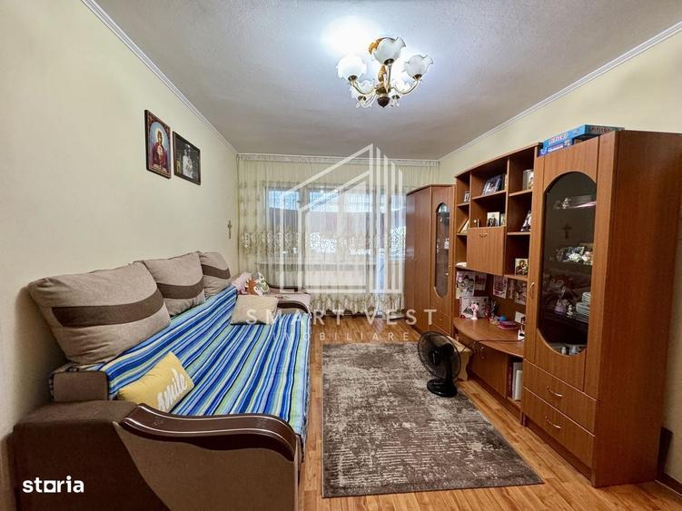 Apartament cu 2 camere semidecomandat în Central