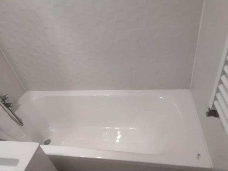 Apartament cu 2 camere decomandat, mobilat în Theodor Pallady