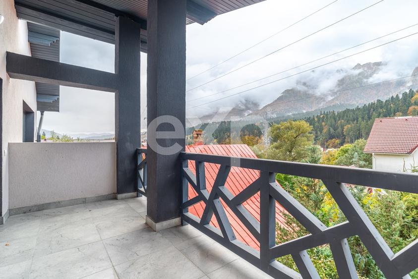 Apartament cu 3 camere decomandat în Zamora