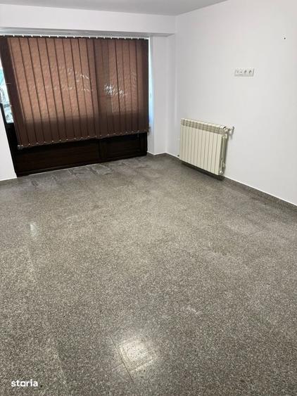 Spatiu comercial 38 mp - spre inchiriere - 1