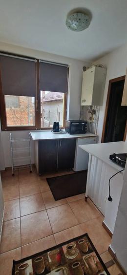 Apartament cu 2 camere decomandat în Gară