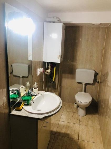 Casă individuală cu 2 camere cu Teren 15 Mp în Universitate