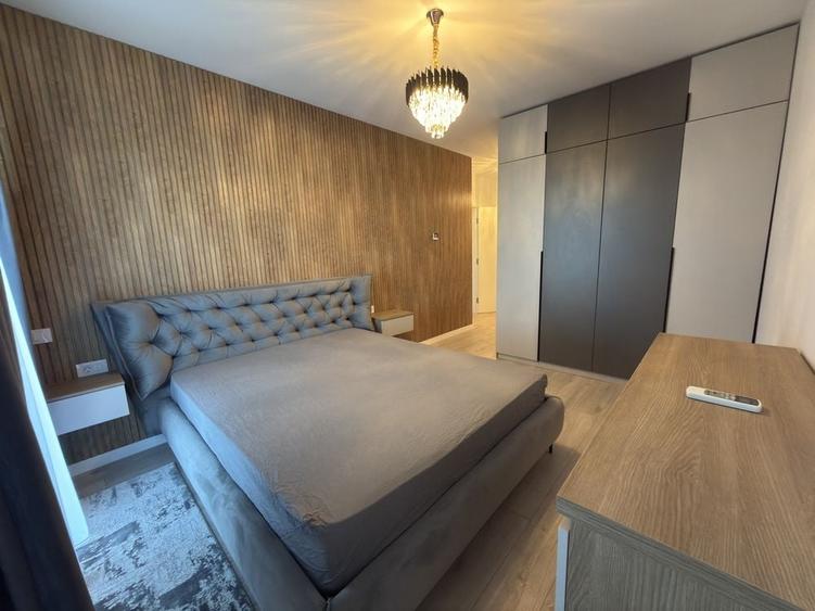 Apartament cu 2 camere decomandat în Sisești