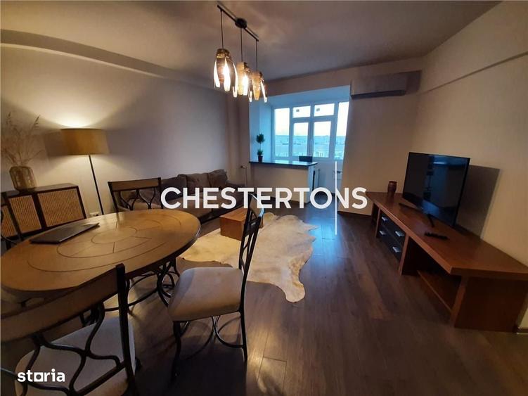 Apartament cu 3 camere în Tineretului