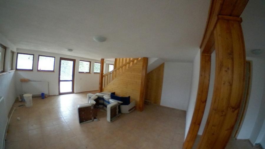 Vila de vacanta situata in Predeal - 10