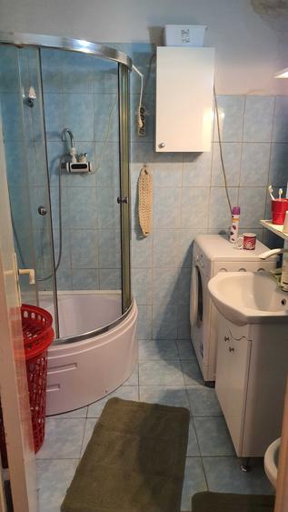 Apartament cu 2 camere decomandat în Viilor