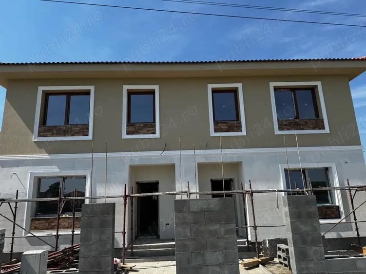 Casă în Ghiroda
