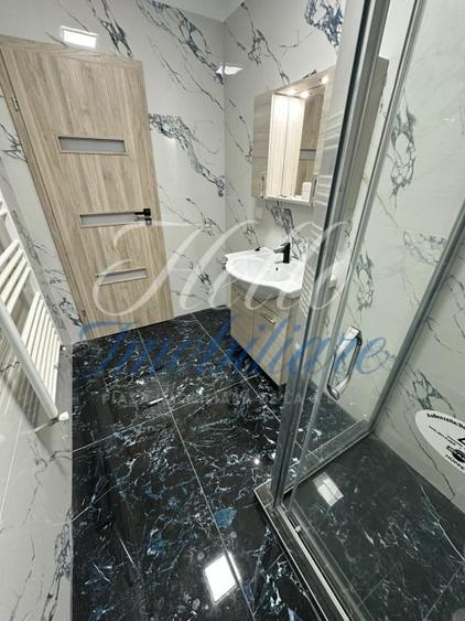 Apartament cu 3 camere în Florești