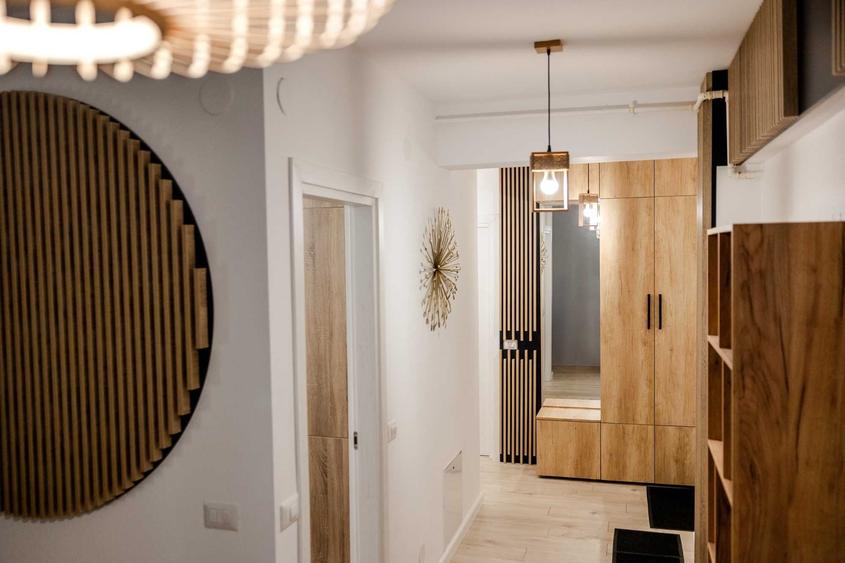 Apartament cu 2 camere decomandat în Calea București