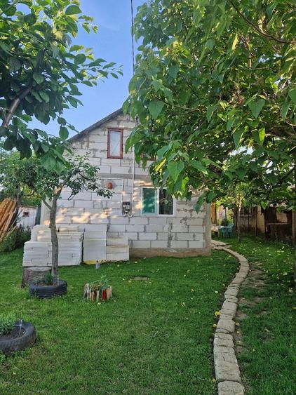 Casa de vanzare, din Bca 2013 - 4