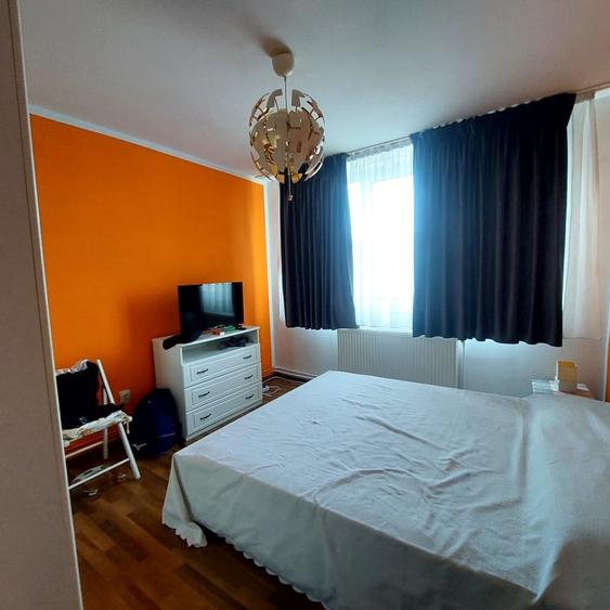 Apartament cu 2 camere semidecomandat în Țiglina 1