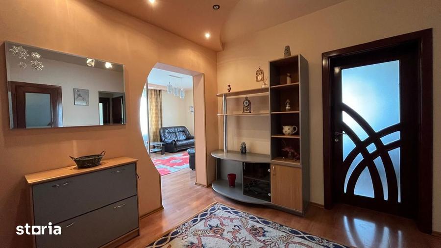 Apartament cu 4 camere, mobilat în Punctele Cardinale