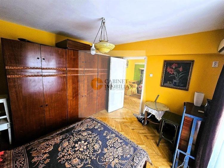 Apartament cu 2 camere semidecomandat, mobilat în Universitate