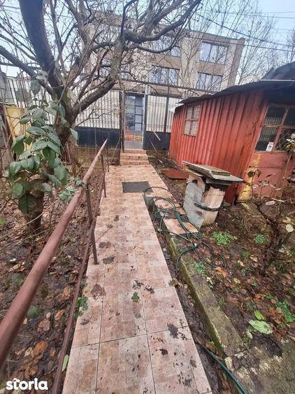 Casa cu teren ideala pentru spa?ii comerciale / birouri Sector 4 - 3