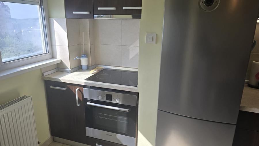Apartament cu 2 camere decomandat în Zorilor