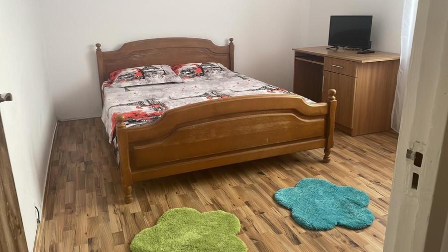 Apartament de inchiriat - 1