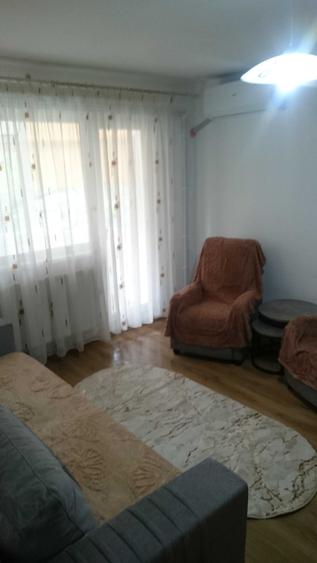 Apartament cu 2 camere semidecomandat în Tătărași