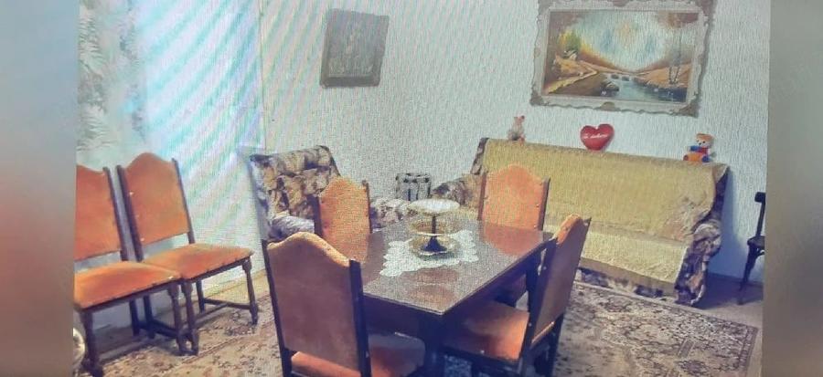 vanzare casa la curte - 1