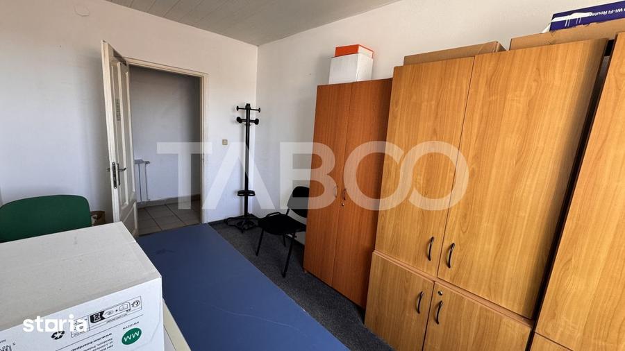 Spațiu comercial, de 12 mp, în Lazaret