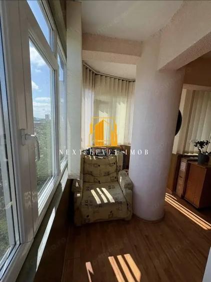 Apartament cu 3 camere decomandat în Bere