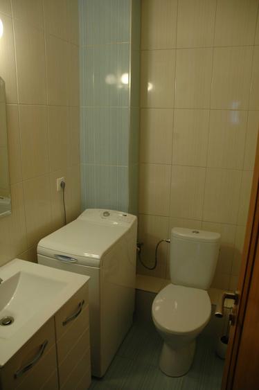 Apartament cu 3 camere decomandat în Ștrand