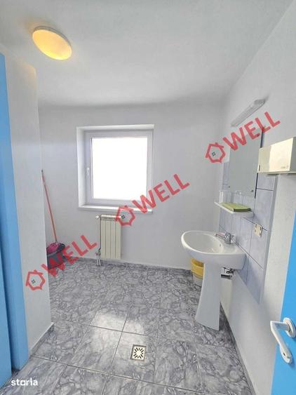 Casă cu 4 camere cu Teren 300 Mp în Central