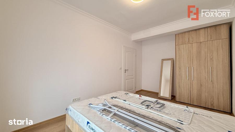 Apartament cu 3 camere, mobilat în Moșnița Nouă