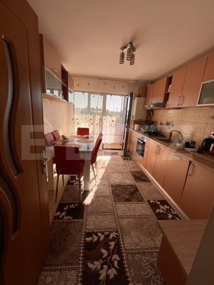 Apartament cu 2 camere decomandat, mobilat în Vest
