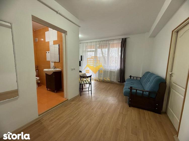 Apartament cu 2 camere, mobilat în Borhanci