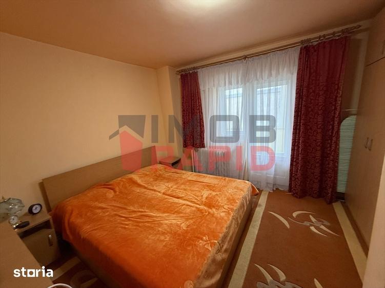 Apartament cu 3 camere semidecomandat în Central