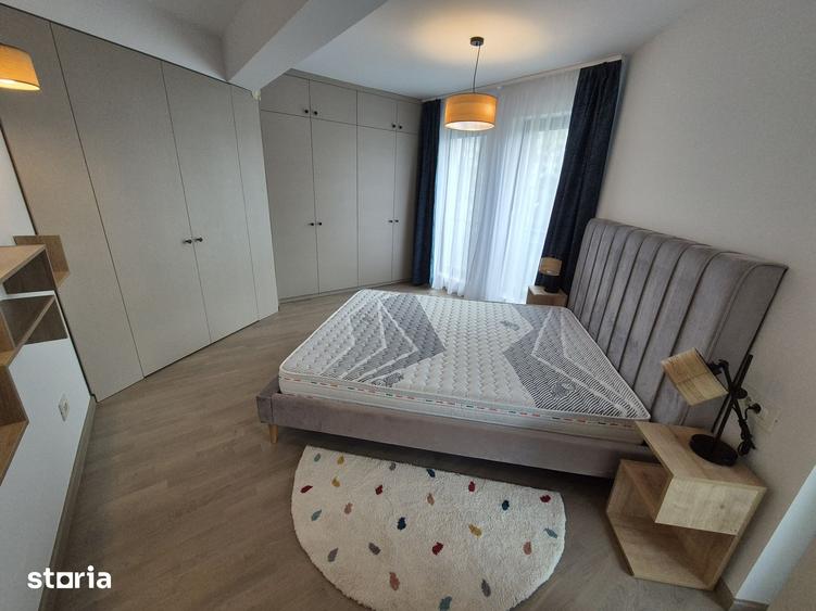 Apartament cu 3 camere, mobilat în Titan
