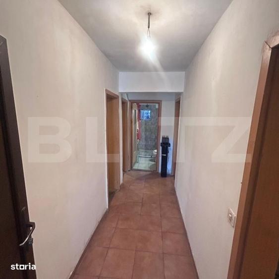 Casă cu 3 camere în Ghiroda