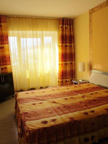 Ofer gazda in Brasov, cartier Racadau (Magnolia), pentru persoana de sex feminin, muncitoare, curata, de buna cuviinta - 1