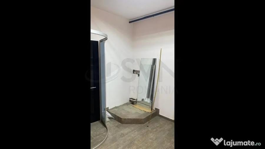 Spațiu comercial, de 178 mp, în Central