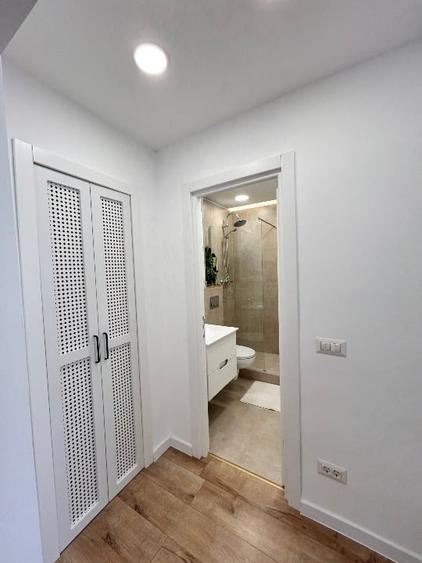 Apartament cu 2 camere semidecomandat, mobilat în Drumul Taberei