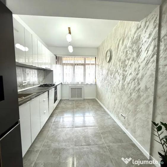 Apartament cu 2 camere semidecomandat în Ghencea