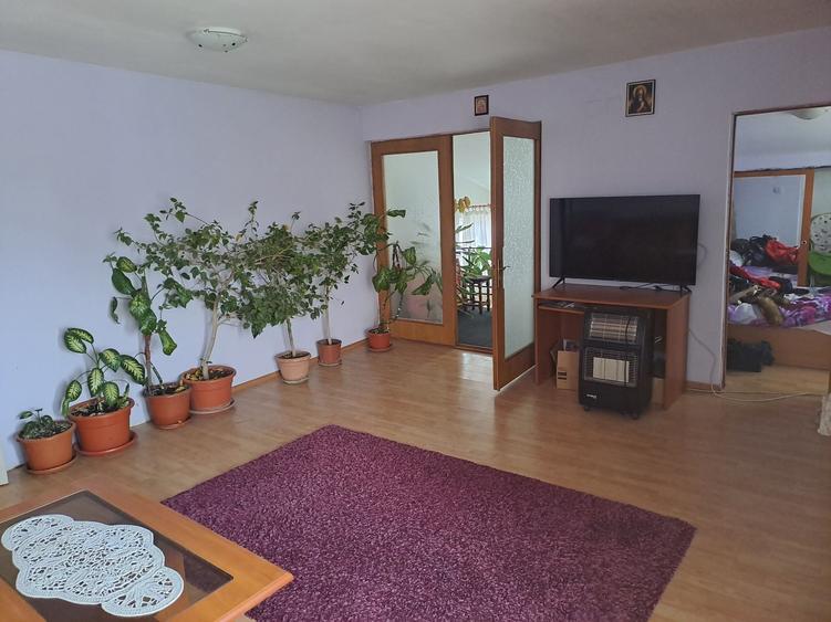 Casă cu 4 camere în Jilava
