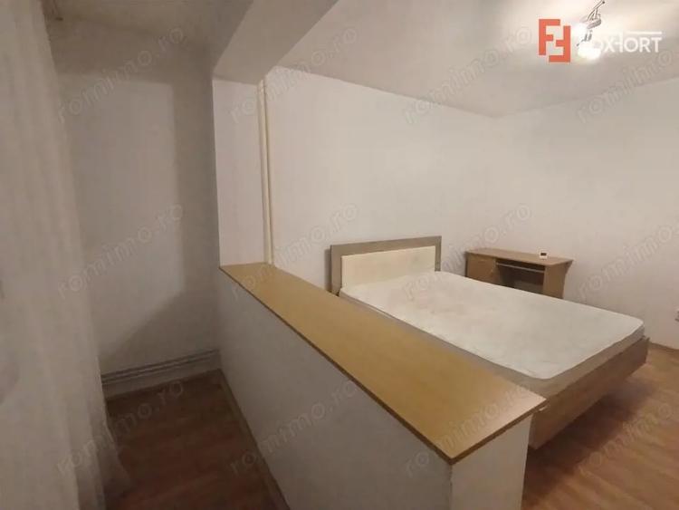 Apartament cu 2 camere de inchiriat in zona Complex Studentesc - 8